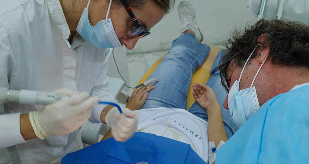 Impianti dentali in centro a Milano